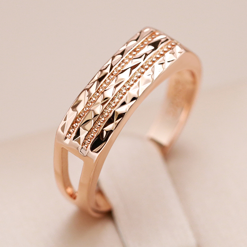 Eleganter goldener Ring
