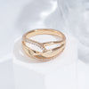 Eleganter Ring mit Zirkonias in Gold