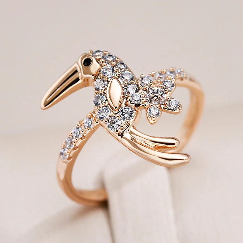 Ring Vogel Elegant und funkelnd