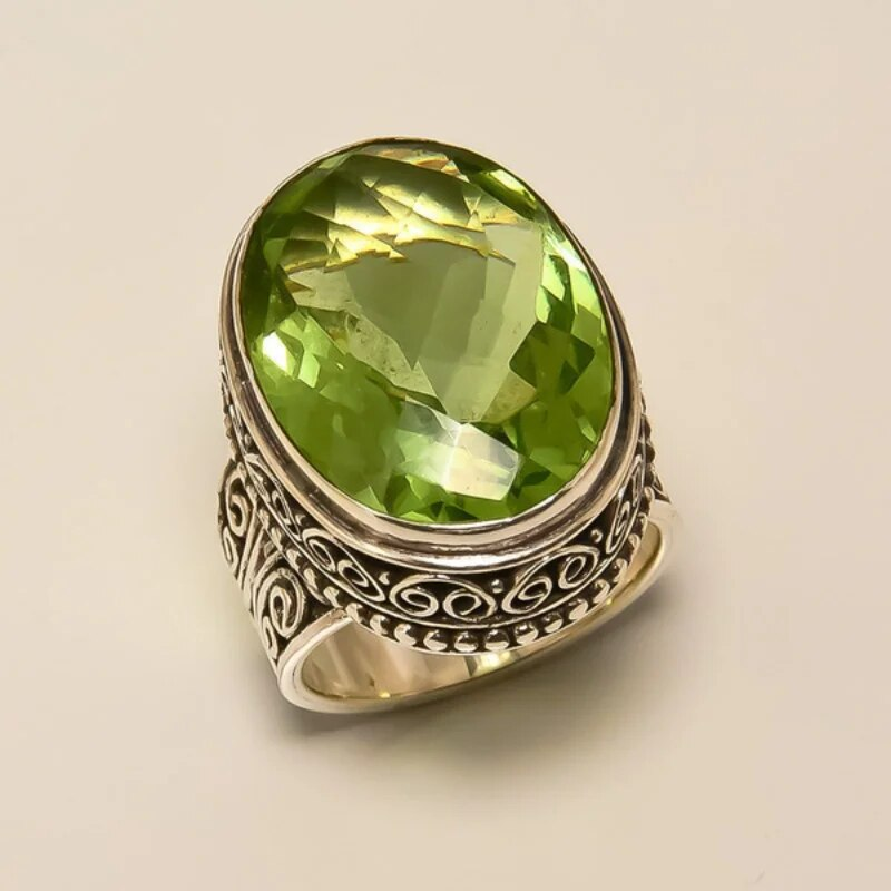 Vintage Olive Kristall Ring