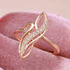 Luxuriöser Ring mit Zirkonia in Gold